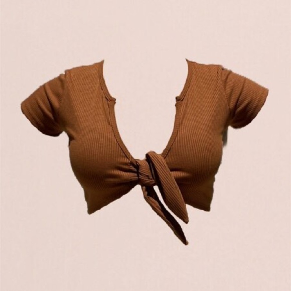 Touch Me Knot Crop